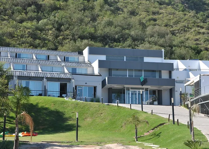 Pinares Panorama Suites, Spa & Convention Center